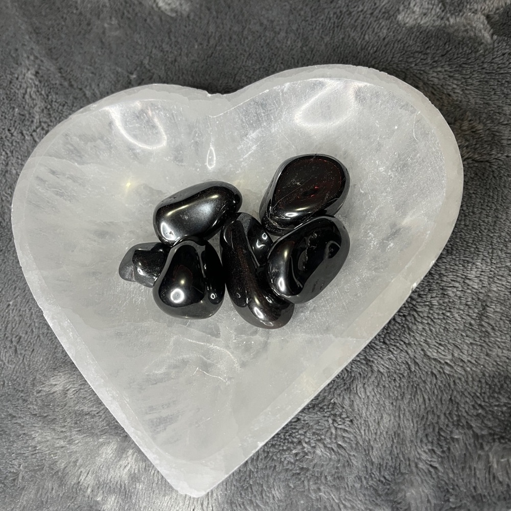 Hematite Tumble